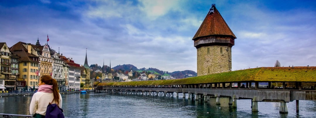 switzerland-lake-wooden-bridge
